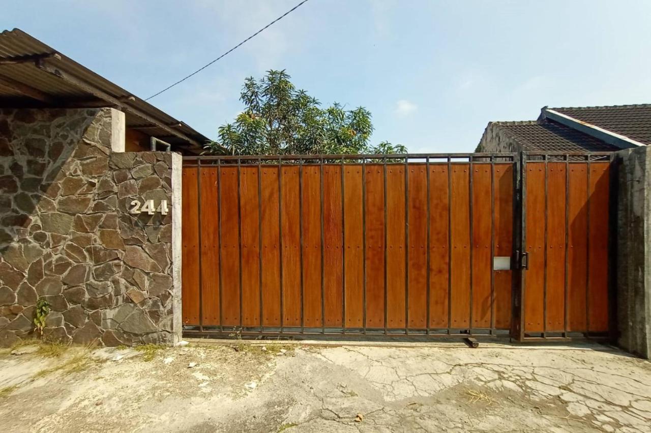 Express O 91578 Villali Jogja Yogyakarta Exterior photo