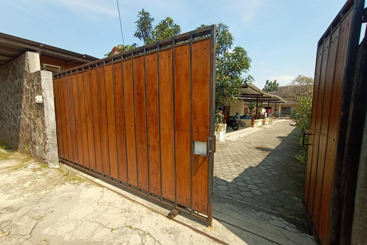 Express O 91578 Villali Jogja Yogyakarta Exterior photo